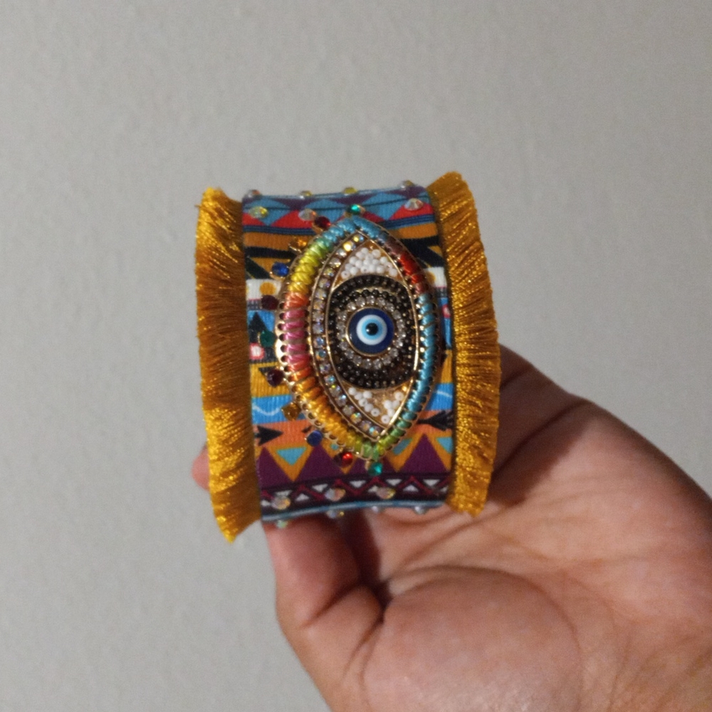 A bracelet